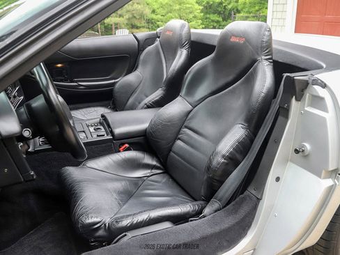 Used 1996 Chevrolet Corvette Convertible RWD image 39