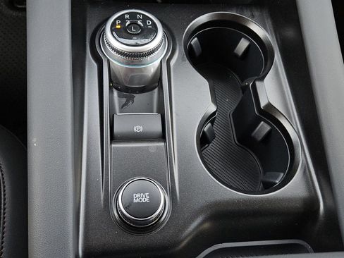 New 2026 Ford Explorer Active w/ Active Comfort Package RWD image 16