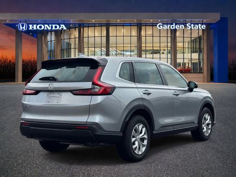 Certified 2024 Honda CR-V LX image 4