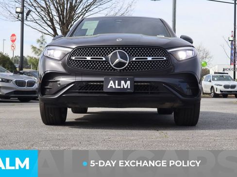 Used 2025 Mercedes-Benz GLC 300 4MATIC w/ AMG Line image 3