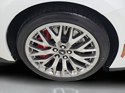 Used 2024 Ford Mustang GT Premium RWD image 13