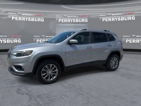 Used 2020 Jeep Cherokee Latitude Plus w/ Cold Weather Group AWD/4WD image 4