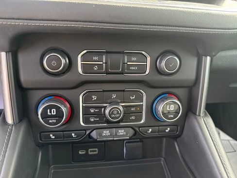 Used 2023 Chevrolet Tahoe Z71 AWD/4WD image 30