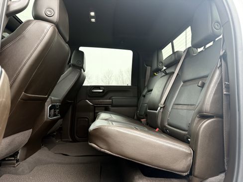 Certified 2023 GMC Sierra 2500 Denali w/ Denali Ultimate Package image 13