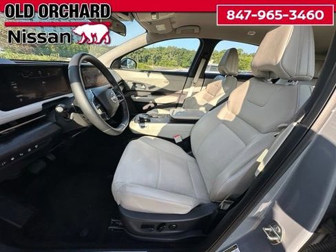 Used 2024 Nissan Ariya AWD image 12