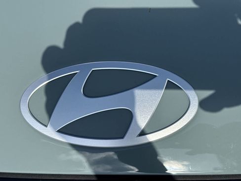 Used 2026 Hyundai Kona SEL Sport FWD image 18