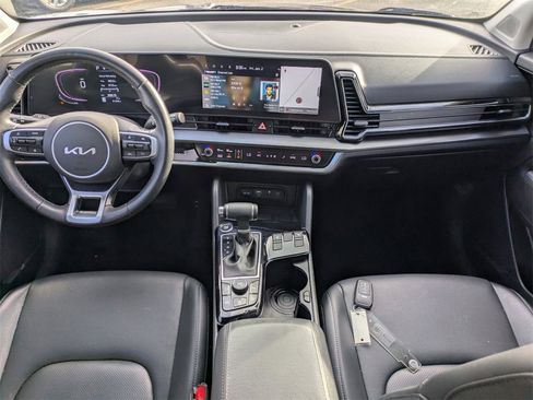 Used 2023 Kia Sportage EX image 14