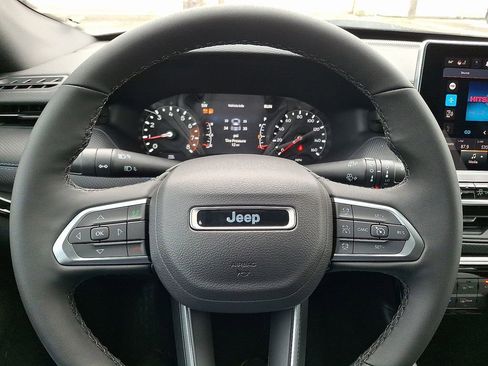 New 2026 Jeep Compass Limited image 14