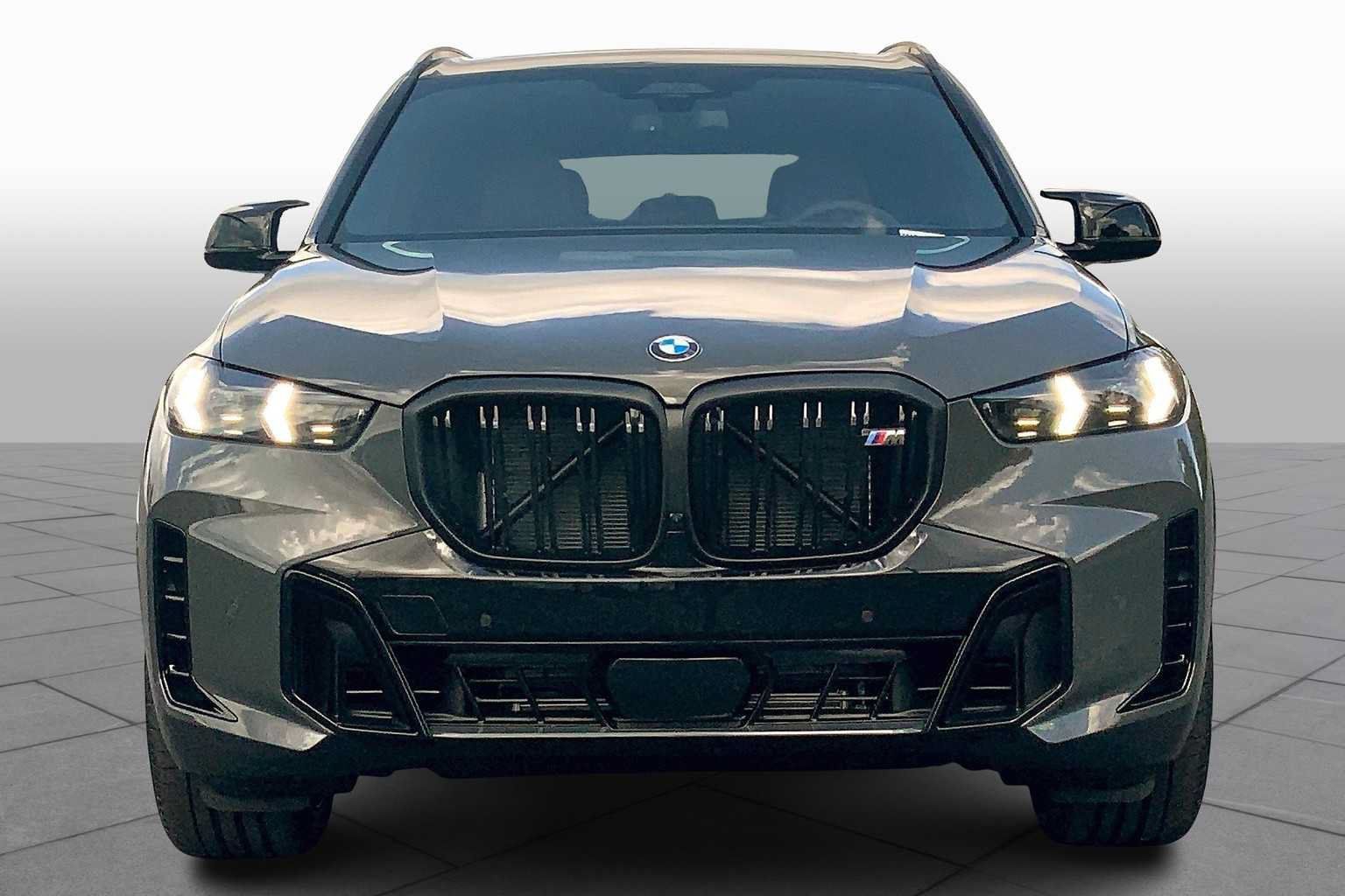 Used 2026 BMW X5 M60i AWD/4WD image 3