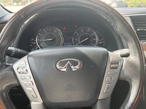 Used 2017 INFINITI QX80 2WD w/ Driver Assistance Package image 13