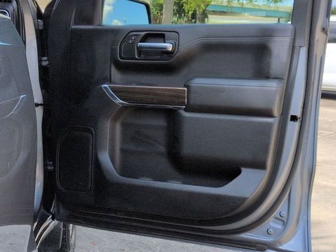 Used 2021 Chevrolet Silverado 1500 LT image 17
