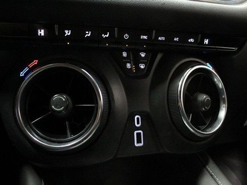 Used 2023 Chevrolet Blazer LT w/ Driver Confidence Package image 27