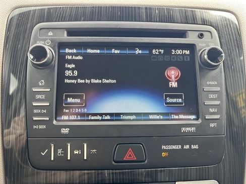 Used 2016 Chevrolet Traverse LT AWD/4WD image 30