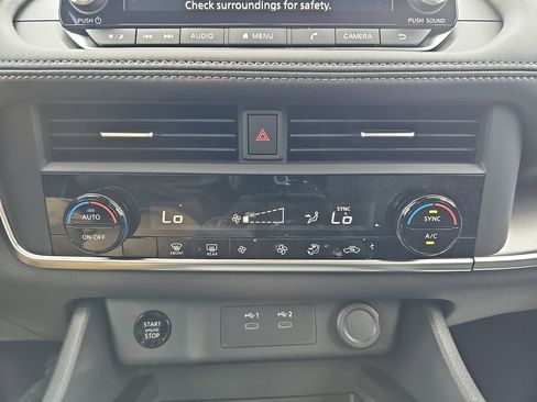New 2026 Nissan Rogue SV FWD image 27