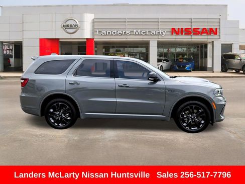 Used 2022 Dodge Durango R/T w/ Blacktop Package RWD image 2
