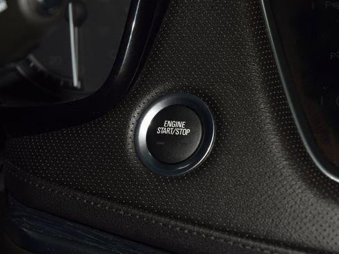 Used 2024 Cadillac XT5 Premium Luxury w/ Technology Package image 35