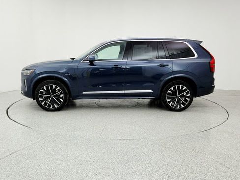 New 2026 Volvo XC90 T8 Plus image 8