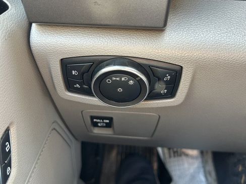 Used 2018 Ford F150 XLT AWD/4WD image 11