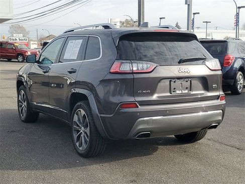 Used 2019 Jeep Cherokee Overland image 3