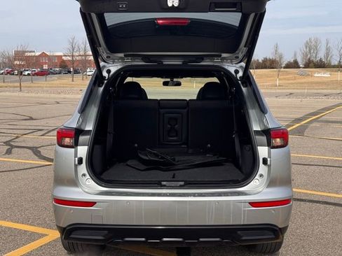 Used 2022 Mitsubishi Outlander SEL Black Edition image 31