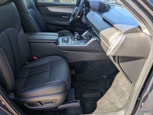 Used 2024 MAZDA CX-90 3.3 Turbo w/ Preferred Plus AWD/4WD image 27