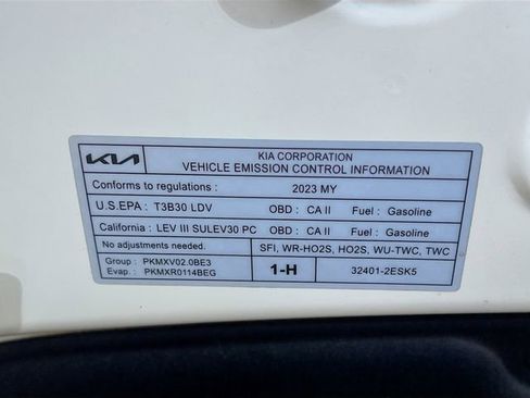 Used 2023 Kia Soul GT-Line image 32