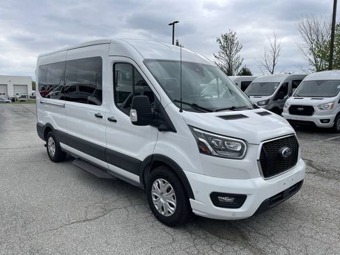 Used 2023 Ford Transit 350 XLT RWD image 15