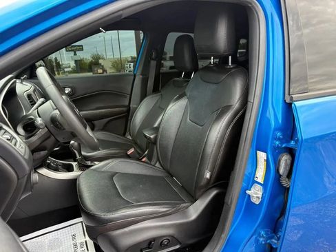 Used 2021 Jeep Compass Latitude AWD/4WD image 18