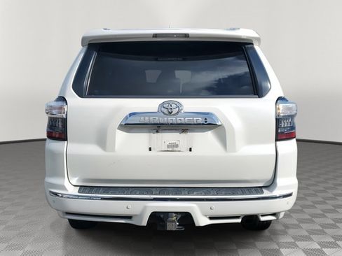 Used 2016 Toyota 4Runner Limited image 4