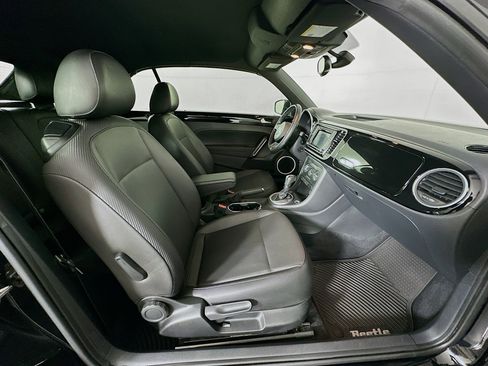 Used 2016 Volkswagen Beetle 1.8T SE w/ Lighting Package image 26