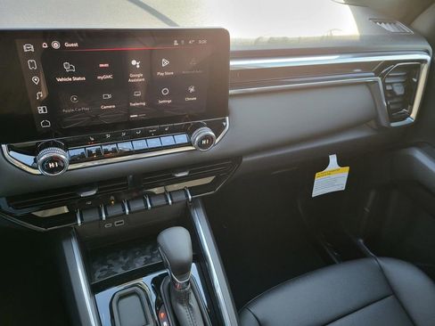 New 2026 GMC Canyon Elevation w/ Convenience Package image 9