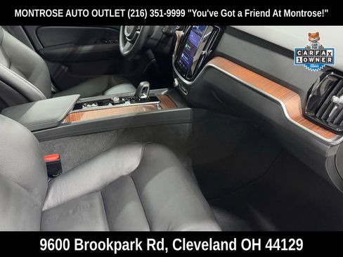 Certified 2025 Volvo V60 B5 Cross Country Plus image 47