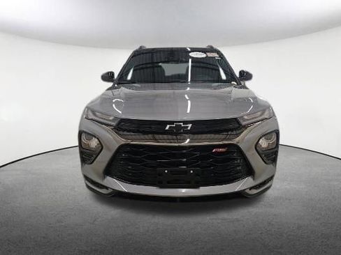 Used 2023 Chevrolet TrailBlazer RS w/ Technology Package AWD/4WD image 2