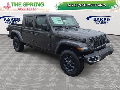 New 2026 Jeep Gladiator Sport