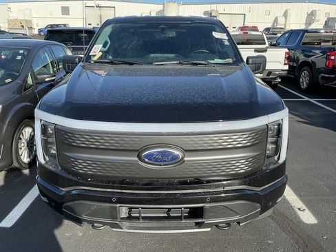 Used 2023 Ford F150 Lightning XLT image 2