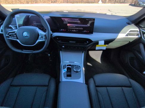 Used 2026 BMW i4 xDrive40i w/ Premium Package AWD/4WD image 16