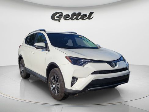Used 2016 Toyota RAV4 XLE FWD image 5