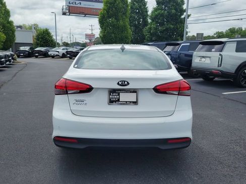 Used 2017 Kia Forte LX FWD image 5