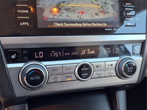 Used 2017 Subaru Outback 2.5i Premium AWD/4WD image 10