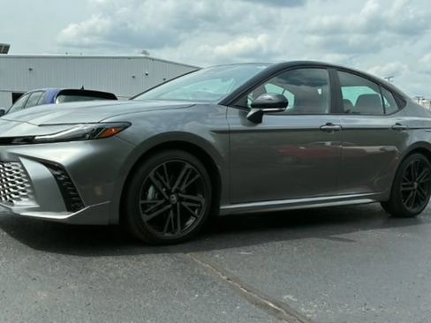 Used 2026 Toyota Camry XSE AWD/4WD image 1