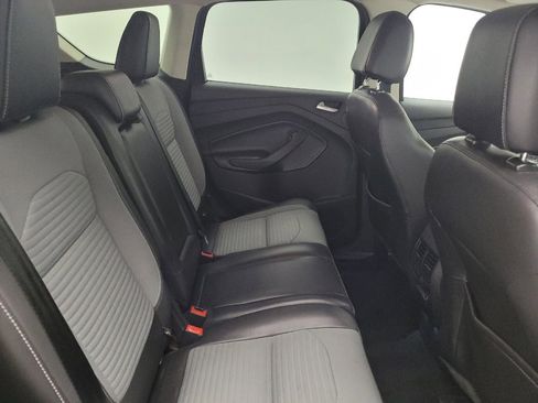 Used 2017 Ford Escape Titanium image 19