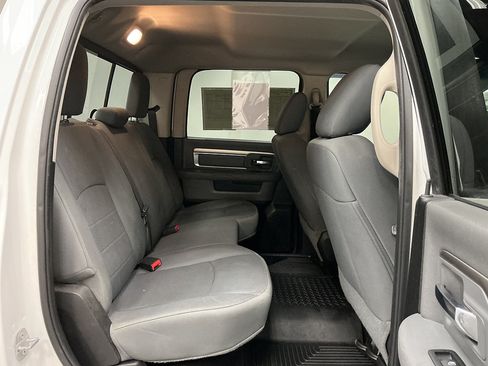 Used 2015 RAM 2500 SLT AWD/4WD image 30