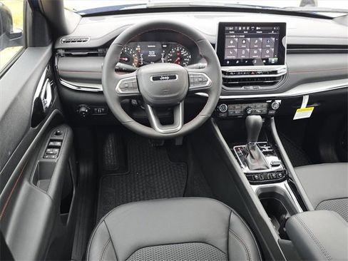 New 2026 Jeep Compass Trailhawk image 6