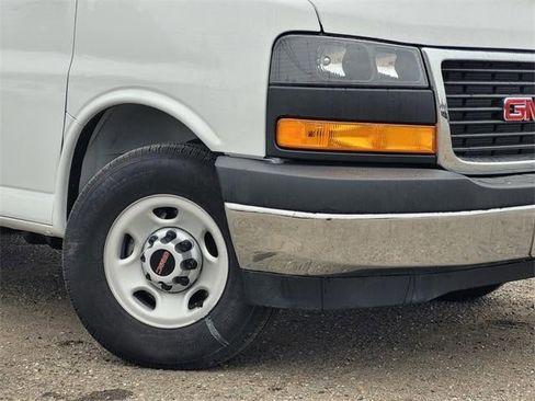 New 2024 GMC Savana 3500 Base w/ Power Convenience Package image 3