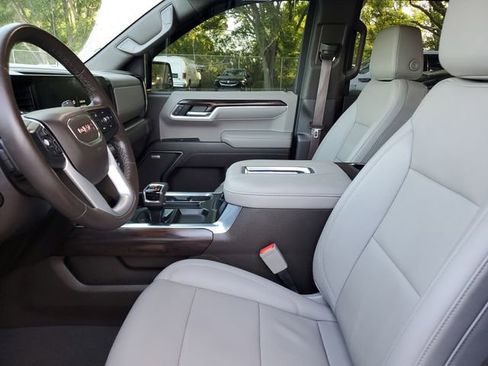 Used 2022 GMC Sierra 1500 SLT w/ SLT Convenience Package image 20