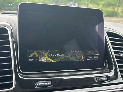 Used 2018 Mercedes-Benz GLE 350 4MATIC image 34