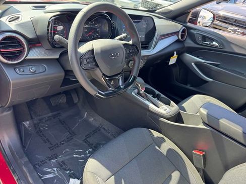 New 2026 Chevrolet Trax RS w/ Sunroof Package FWD image 12