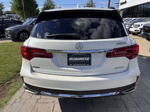Used 2020 Acura MDX SH-AWD image 8