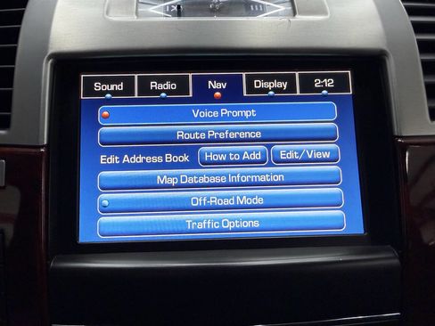 Used 2014 Cadillac Escalade Premium AWD/4WD image 28