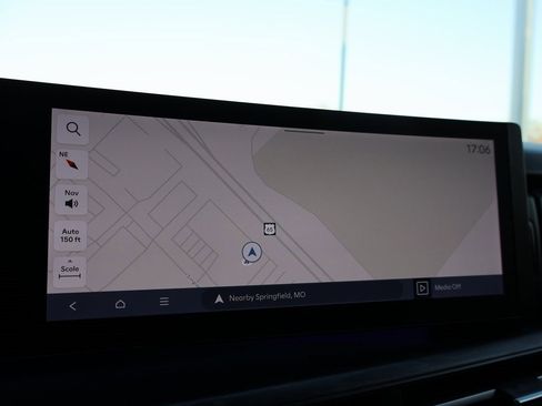 Used 2025 Hyundai Santa Fe Limited image 38